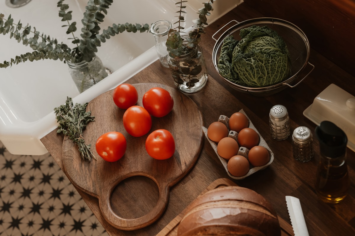 Chef preparing a low-calorie dish with fresh ingredients