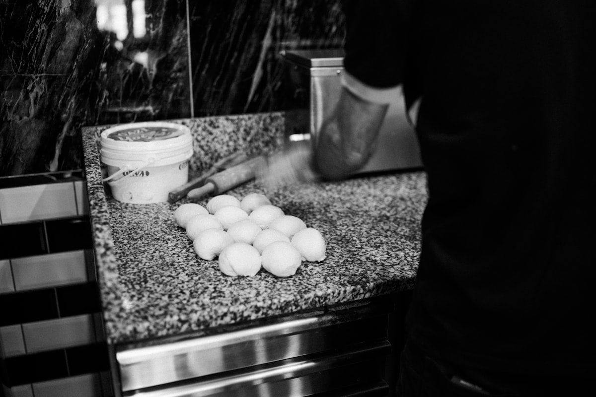 High-protein breakfast bowl with eggs and greens